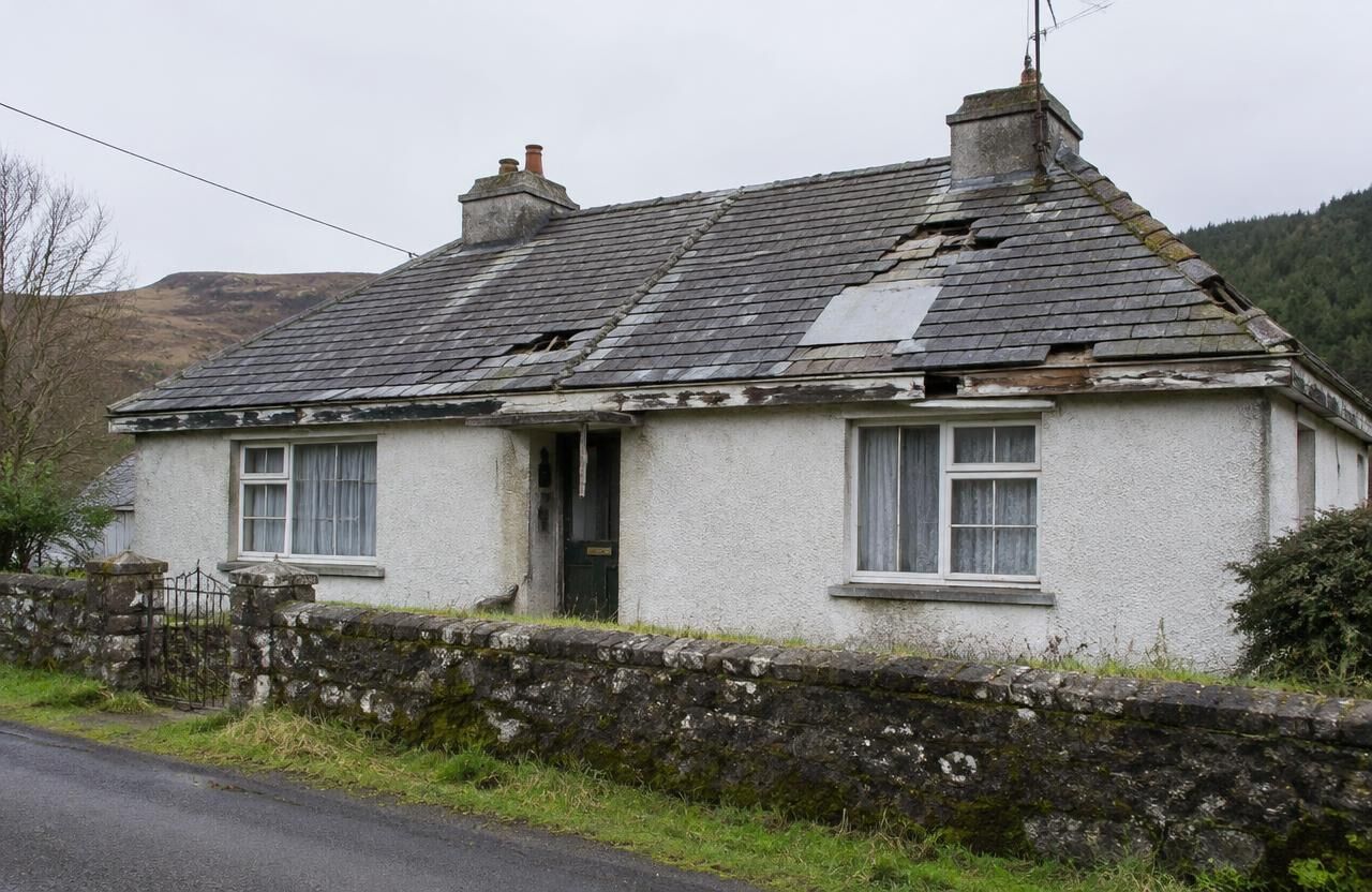 Natural Slate Restoration, Bungalow, Co. Wicklow — before